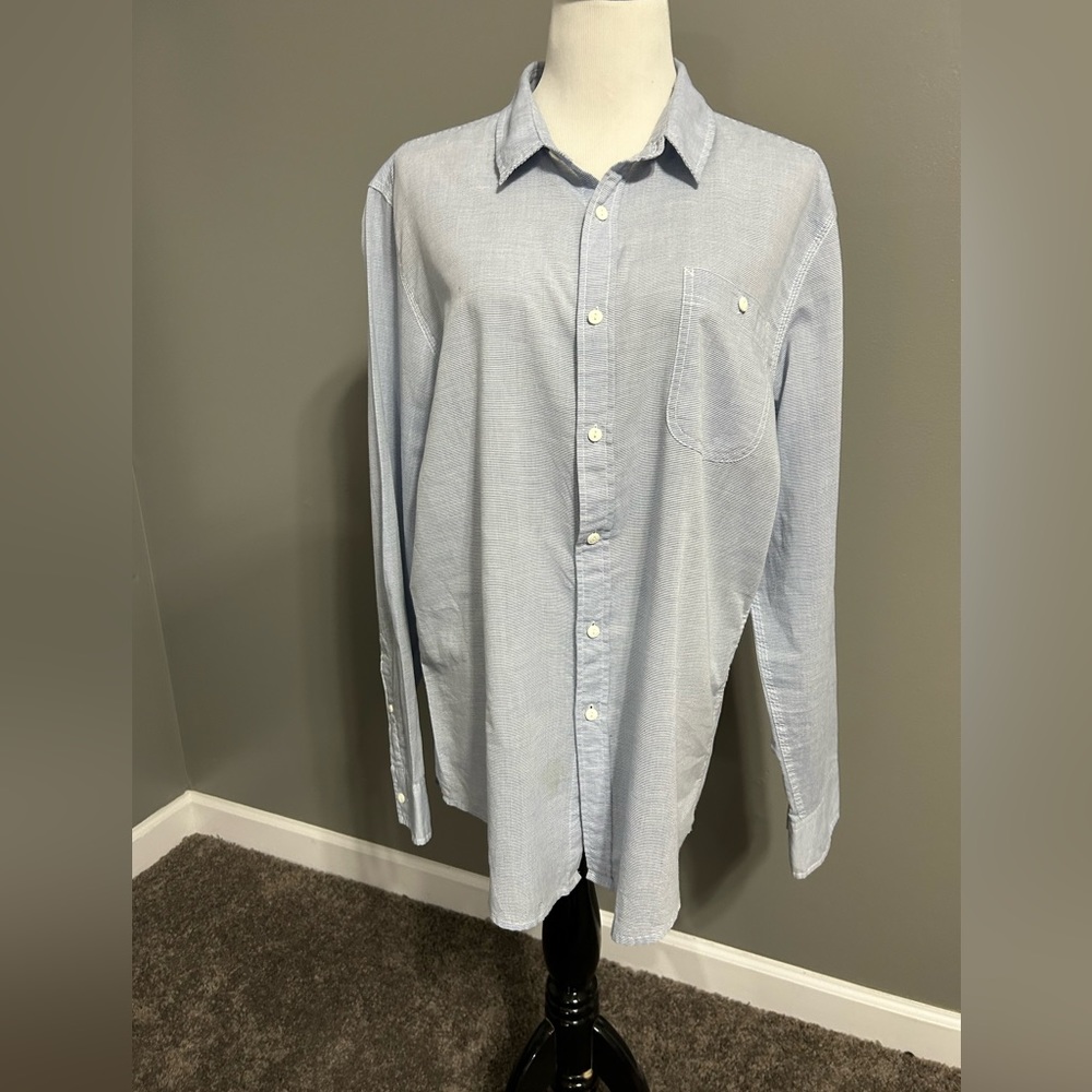 America Rag men’s extra large long sleeve button down shirt front pocke‎
